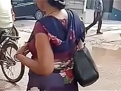 Desi bhabhi meeena boobs zigling
