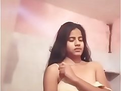 Indian gf showing boobs