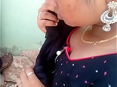 Madurai tamil hot school girl boobs cleavage in public part:2